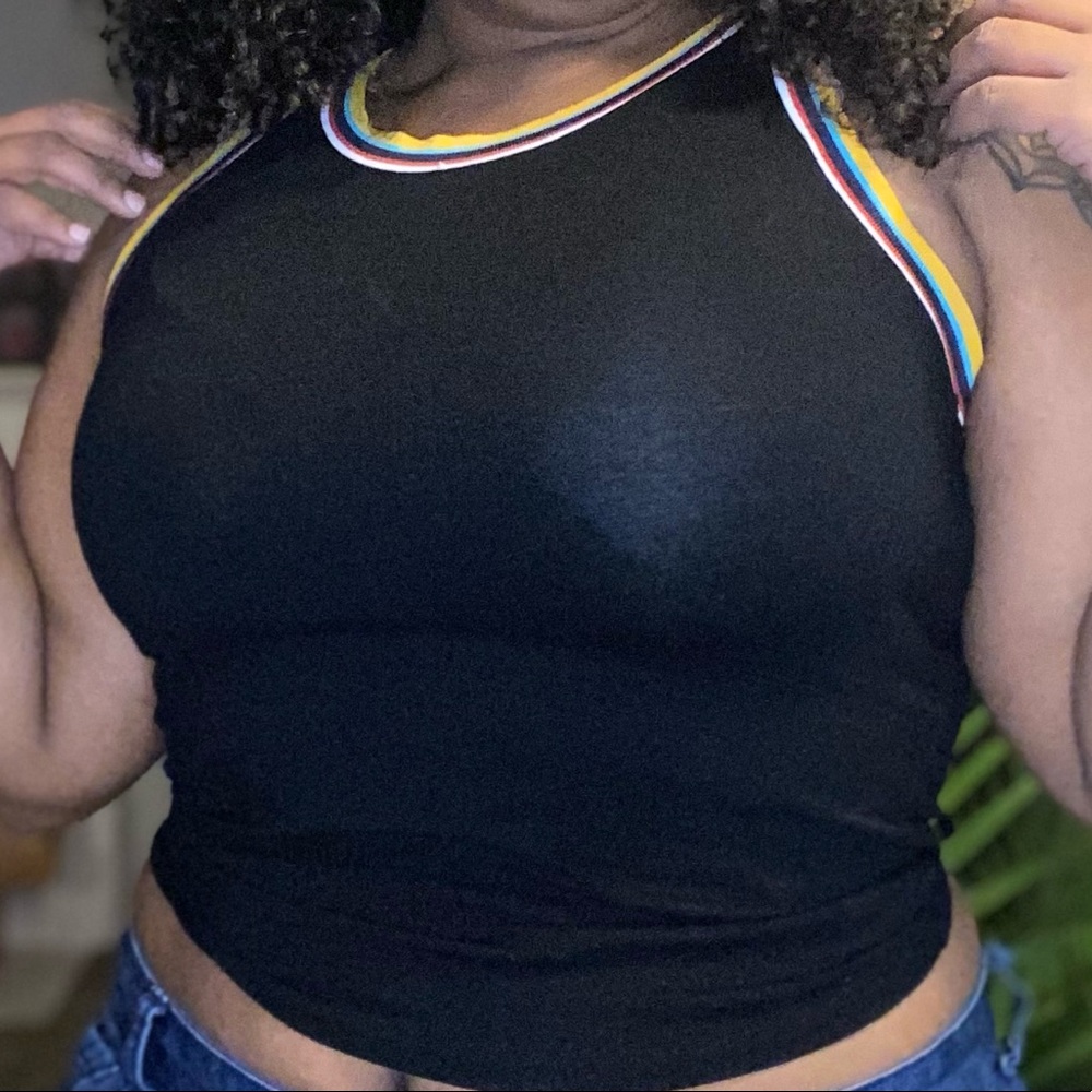 Black/ colorful crop top